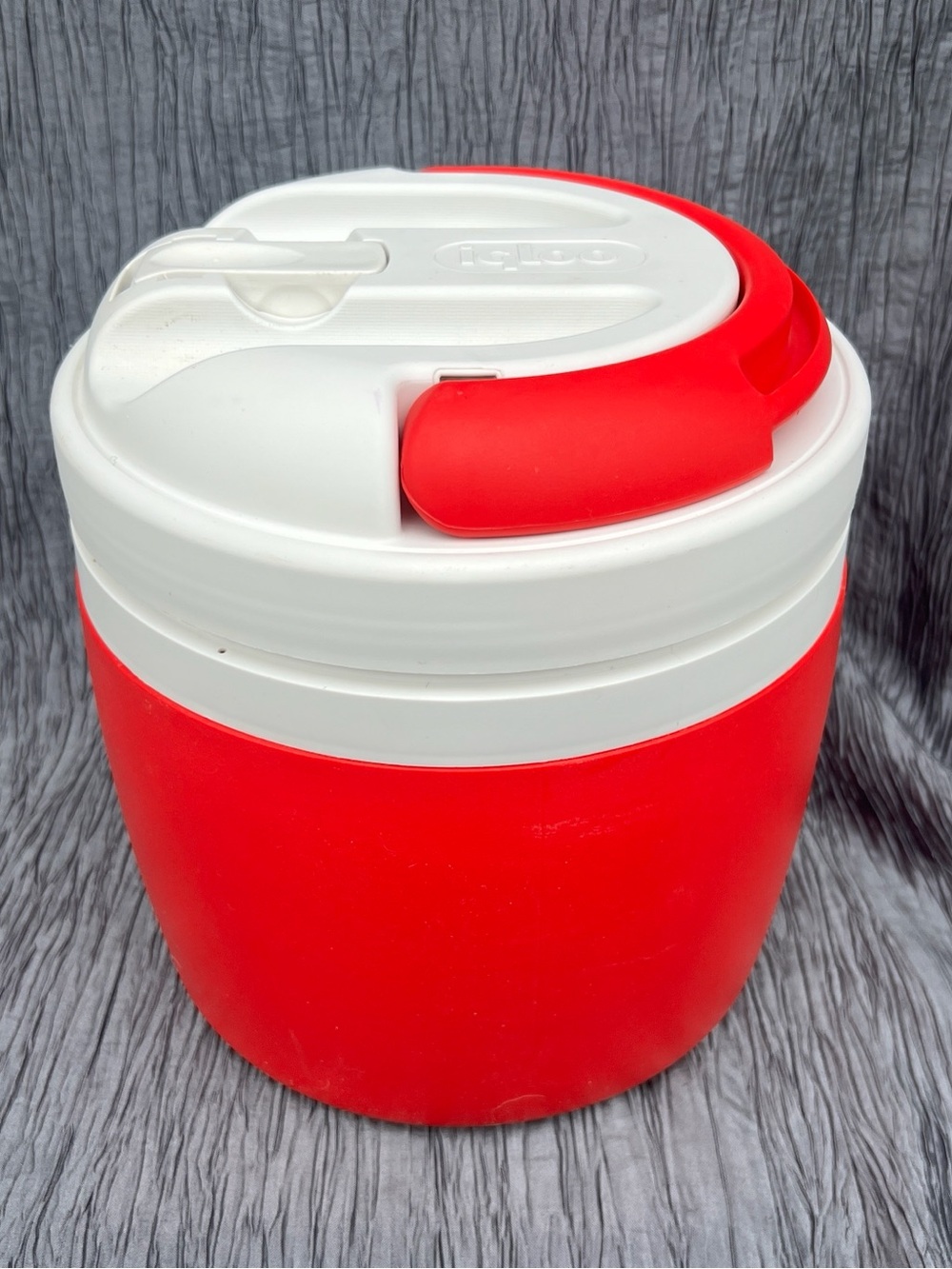 Vtg IGLOO Elite 1 gallon Water Cooler Dog K9 Training Drinking Red & White USA